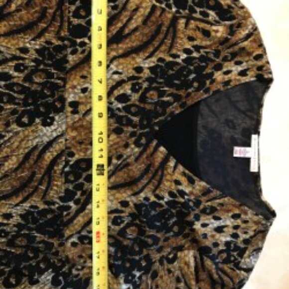 Woman's Animal Print Top - XL Petite - Picture 6 of 7